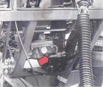 Volvo B10M Mk I pump valve
